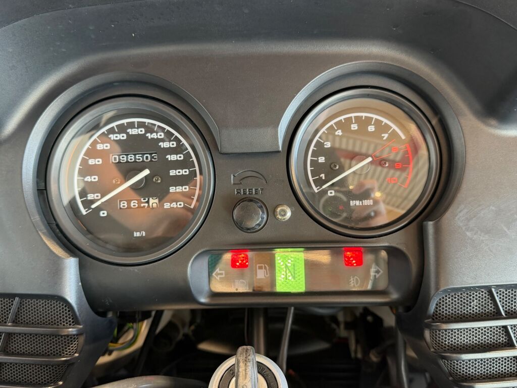 BMW R 2002 