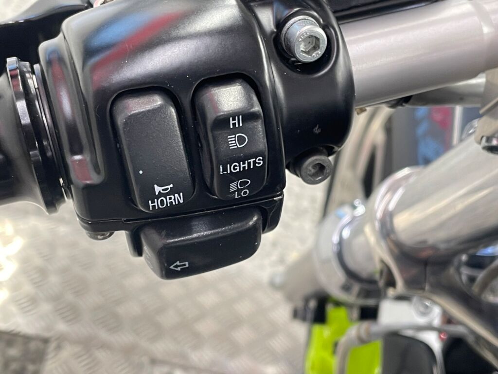 Harley-davidson VRSC 2002 