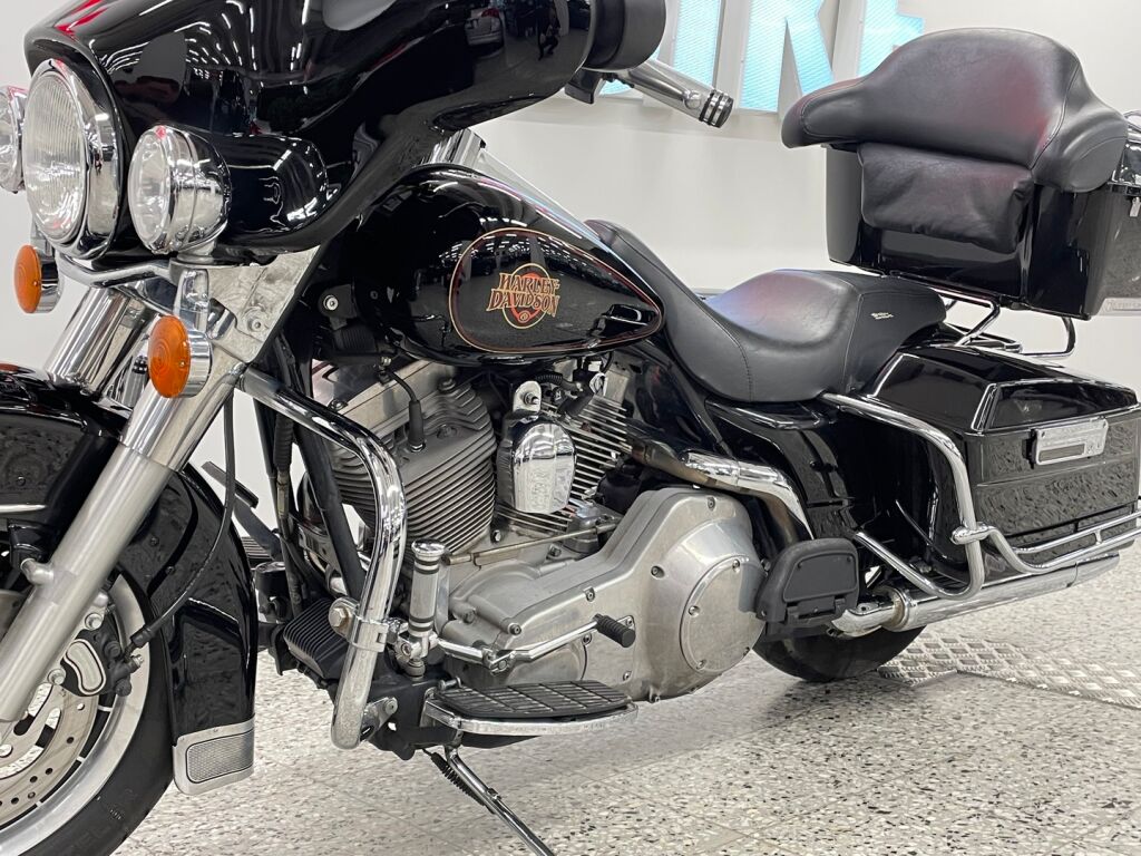 Harley-davidson Touring 2002 Musta