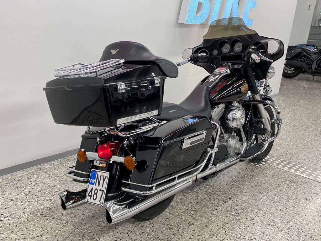 Harley-davidson Touring 2002 Musta