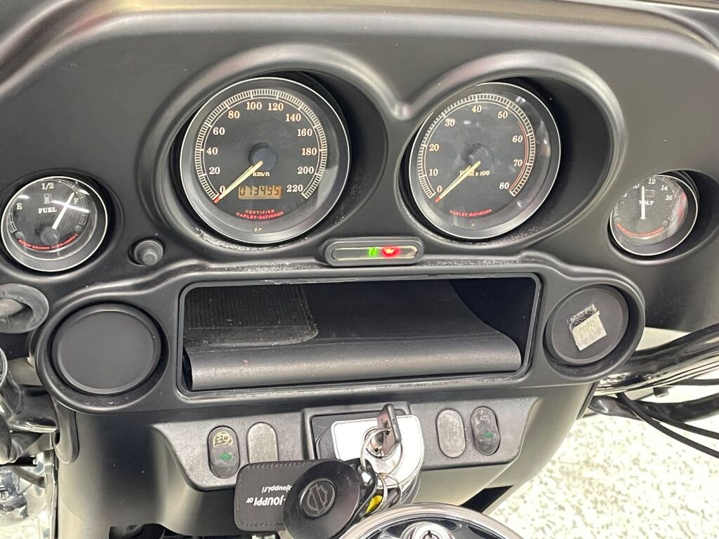 Harley-davidson Touring 2002 Musta