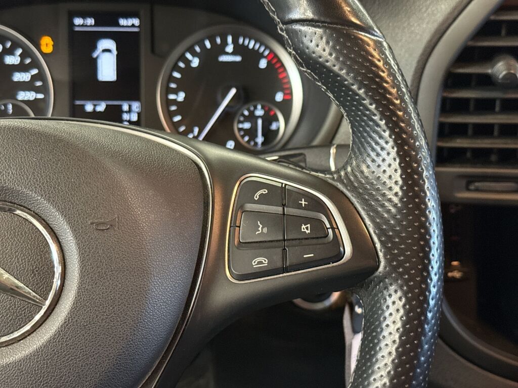 Mercedes-Benz Vito 2023 