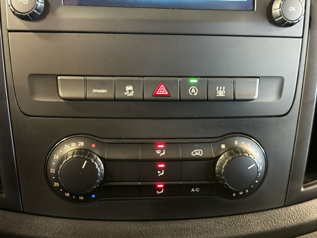 Mercedes-Benz Vito 2023 