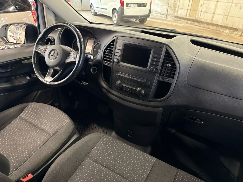 Mercedes-Benz Vito 2023 