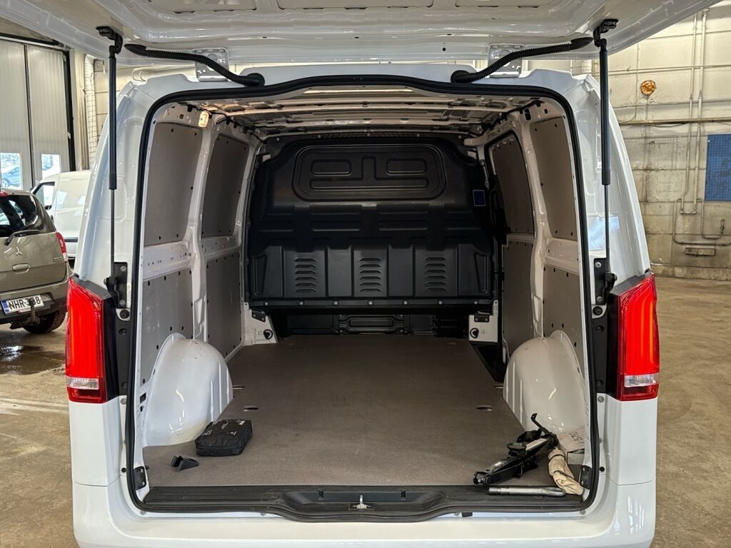 Mercedes-Benz Vito 2023 