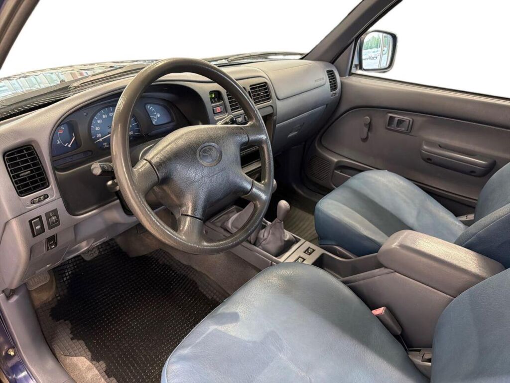 Toyota Hilux 2003 Sininen