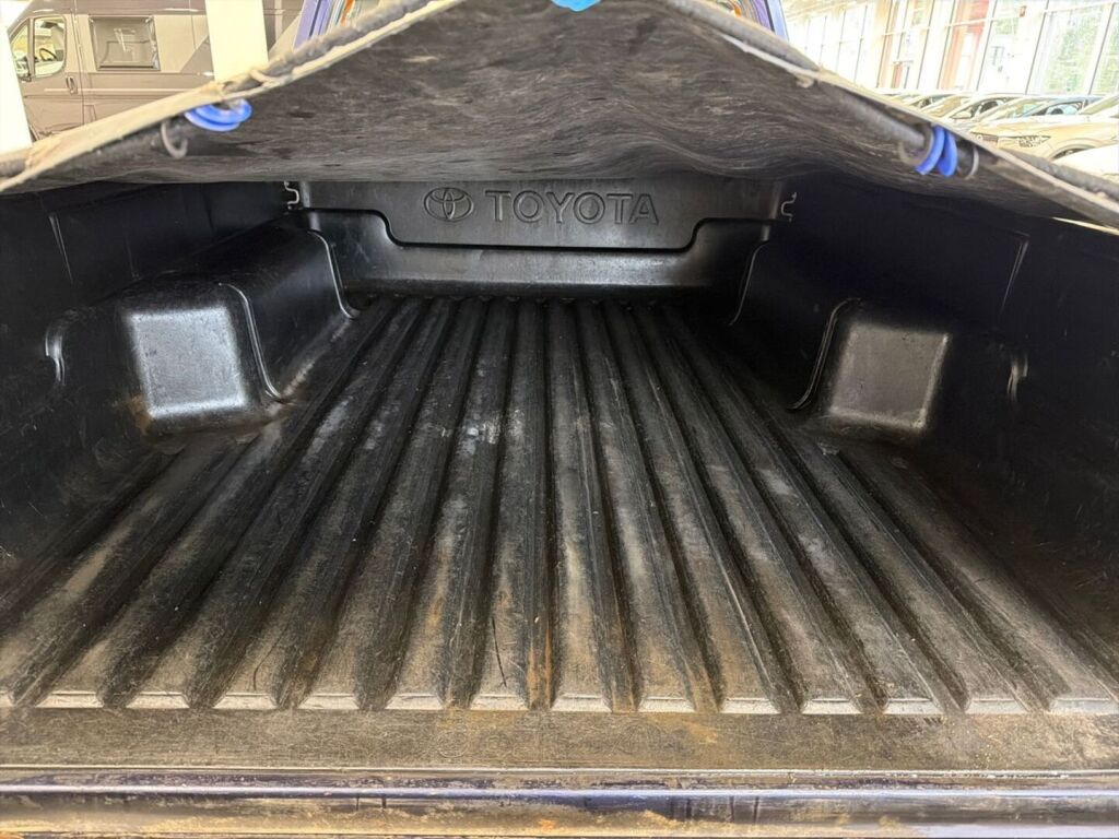 Toyota Hilux 2003 Sininen