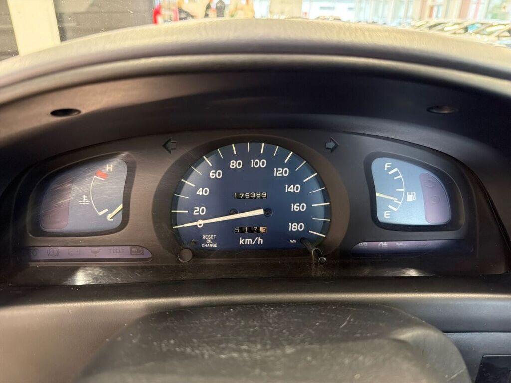 Toyota Hilux 2003 Sininen