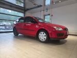 Ford Focus 2006 Punainen