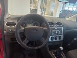 Ford Focus 2006 Punainen