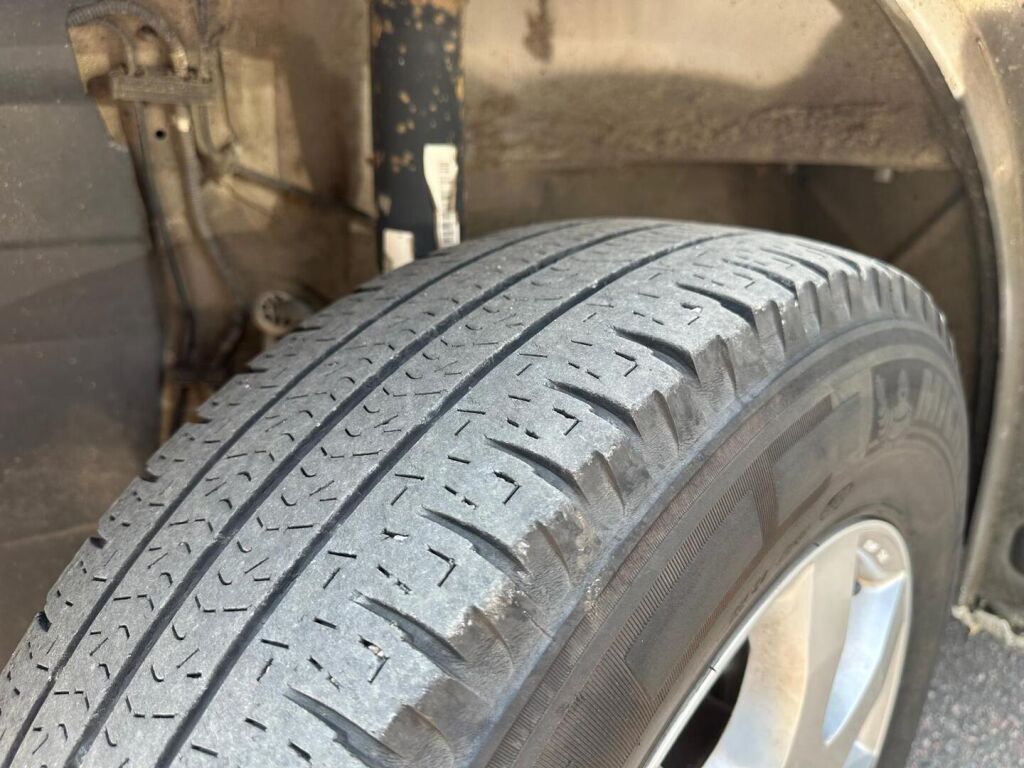 Bürstner Marano T 640 2008 Valkoinen