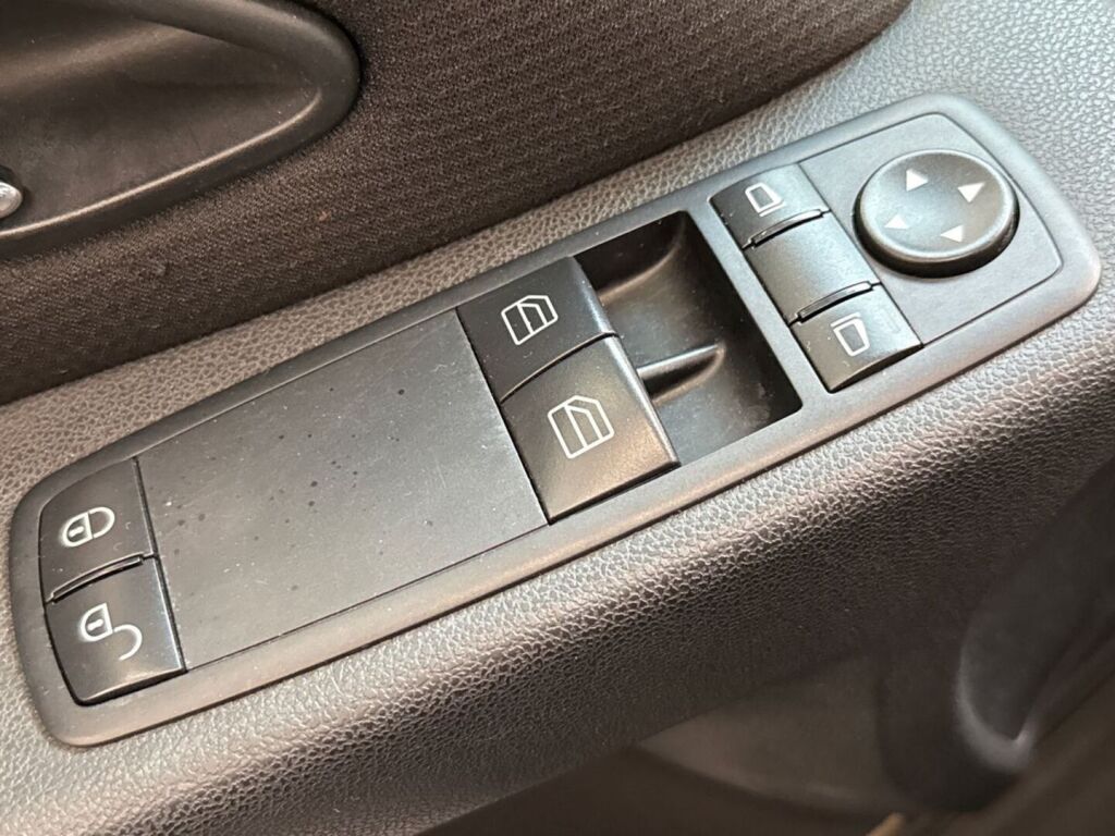 Mercedes-Benz A 2007 Harmaa