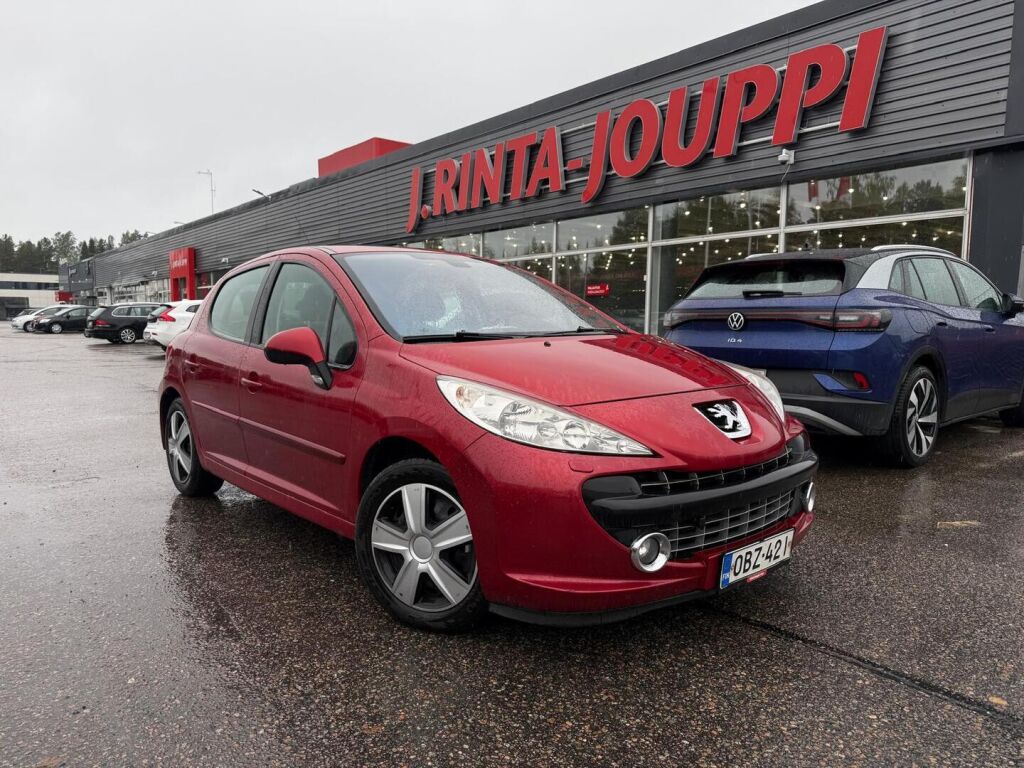 Peugeot 207 2008 Punainen