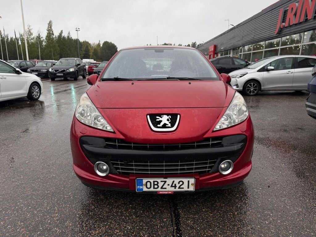 Peugeot 207 2008 Punainen