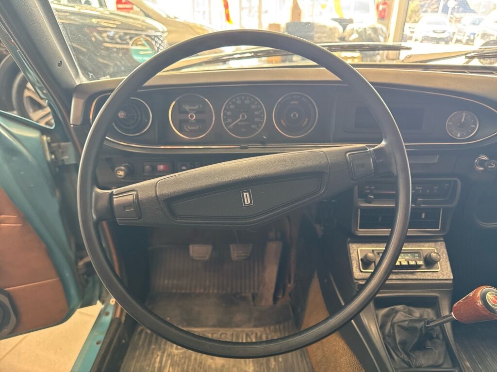 Datsun 160J 1975 Vihreä