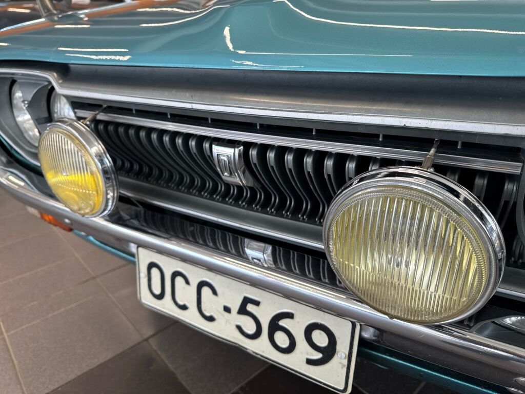 Datsun 160J 1975 Vihreä