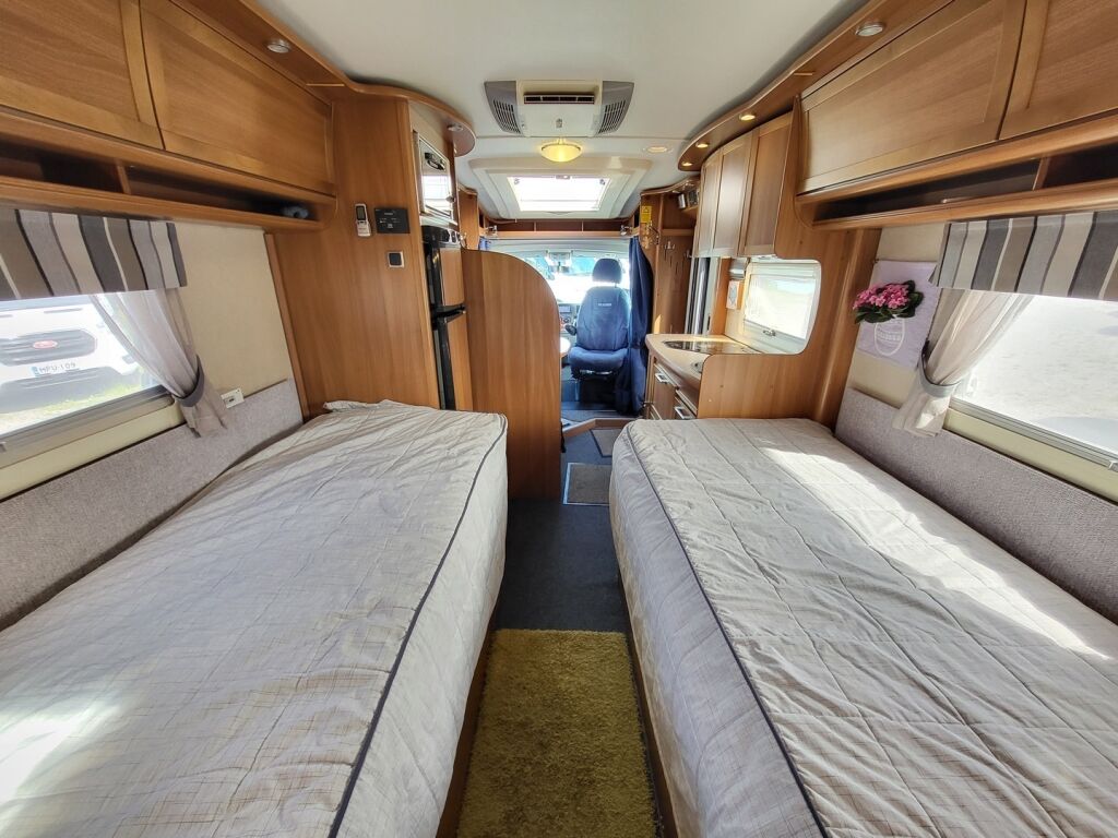 Kabe Travel Master 750 T 2009 Valkoinen