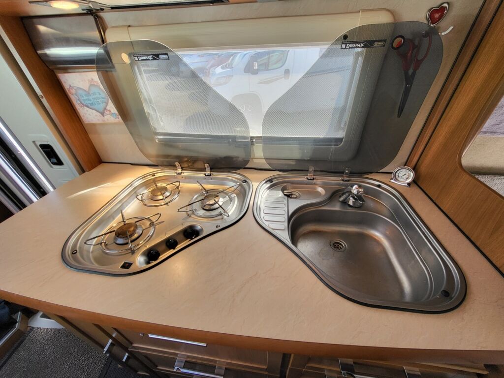 Kabe Travel Master 750 T 2009 Valkoinen