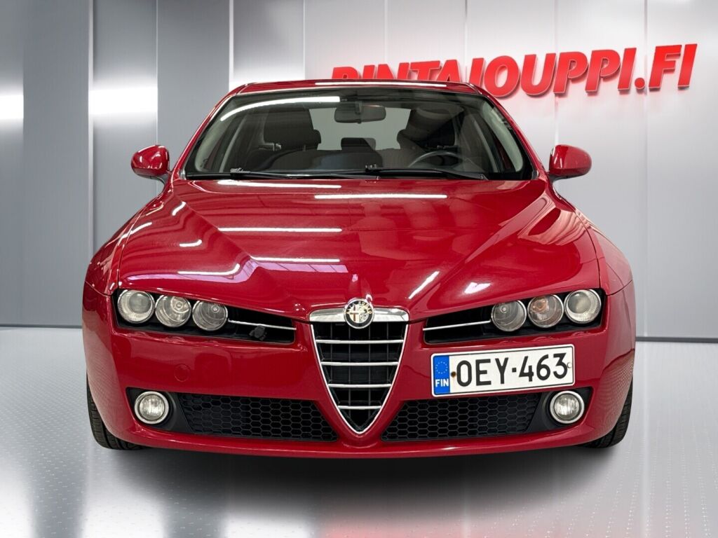 Alfa Romeo 159 2006 Punainen