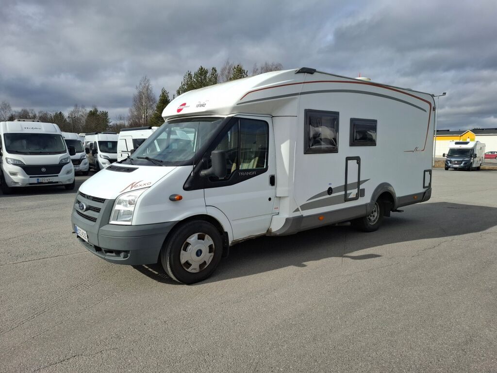 Bürstner Nexxo T660 2009 Valkoinen