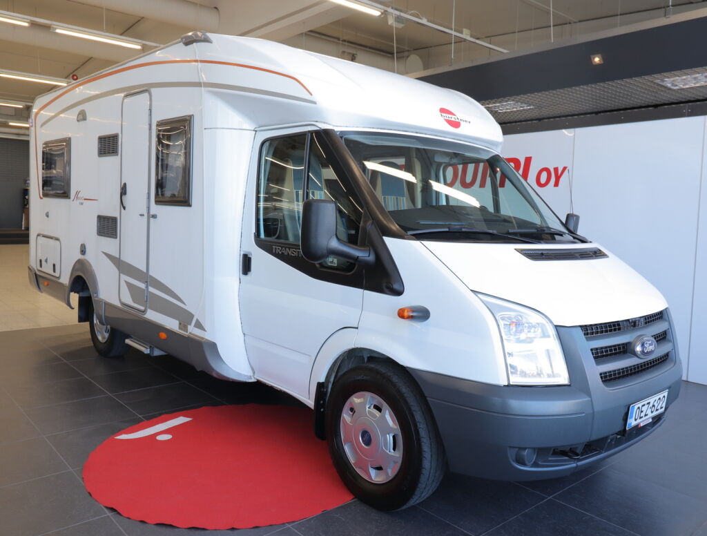 Bürstner Nexxo T660 2009 Valkoinen