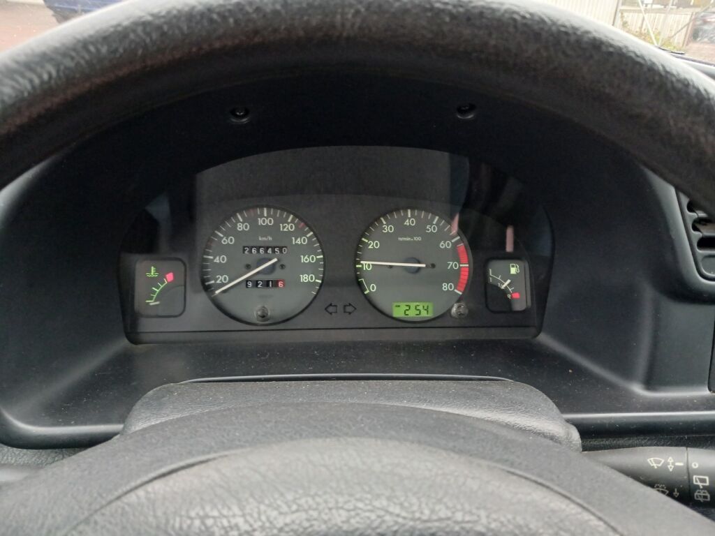 Peugeot Partner 1998 Valkoinen