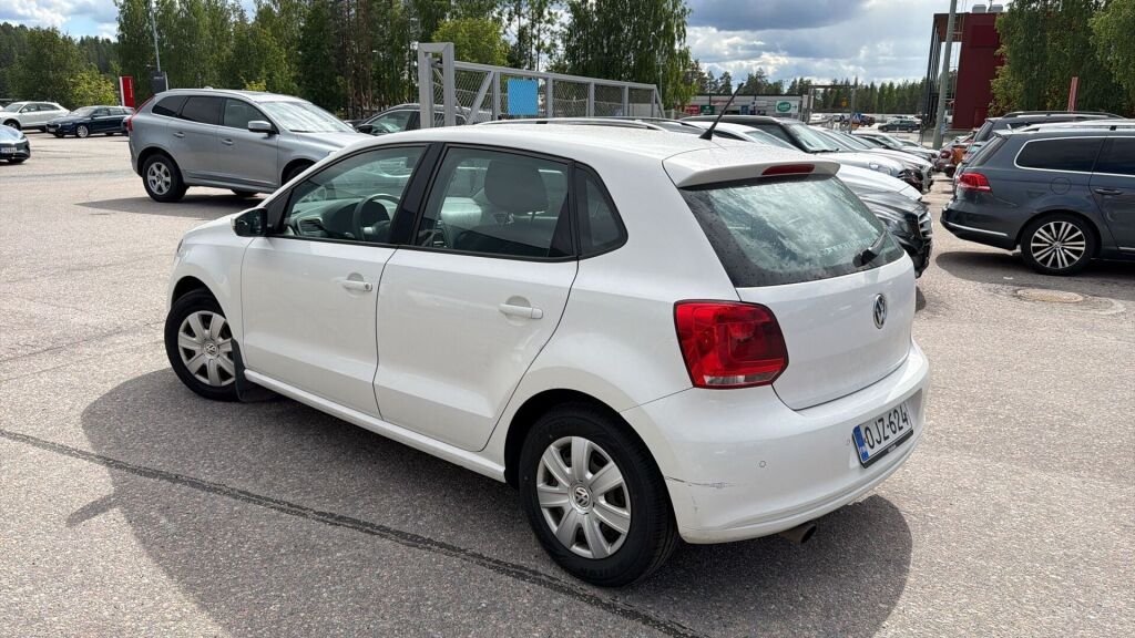 Volkswagen Polo 2010 Valkoinen
