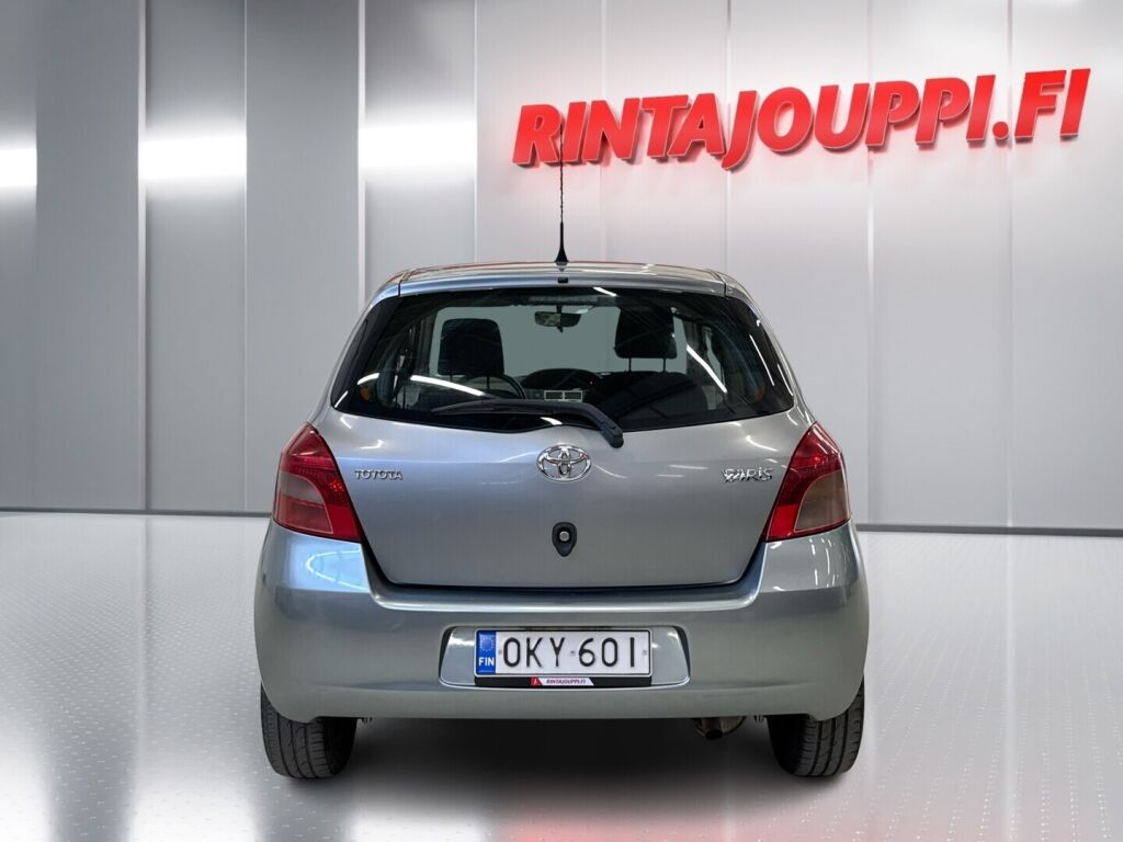 Toyota Yaris 2006 Hopea