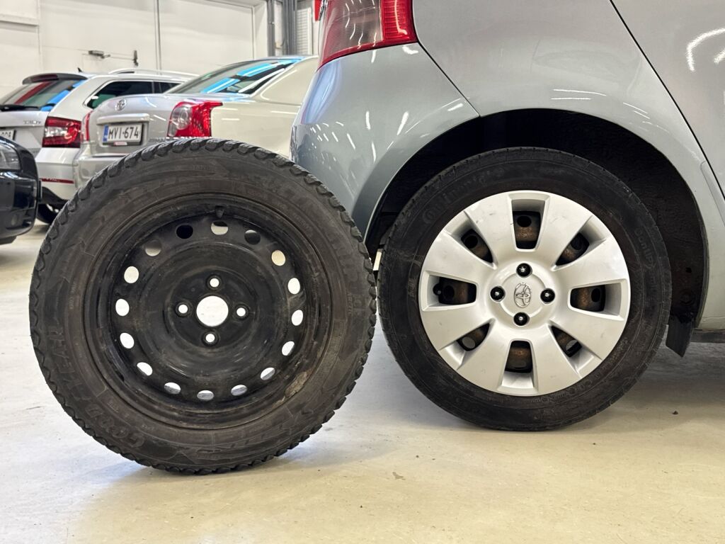 Toyota Yaris 2006 Hopea