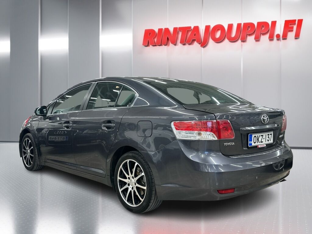 Toyota Avensis 2010 Harmaa