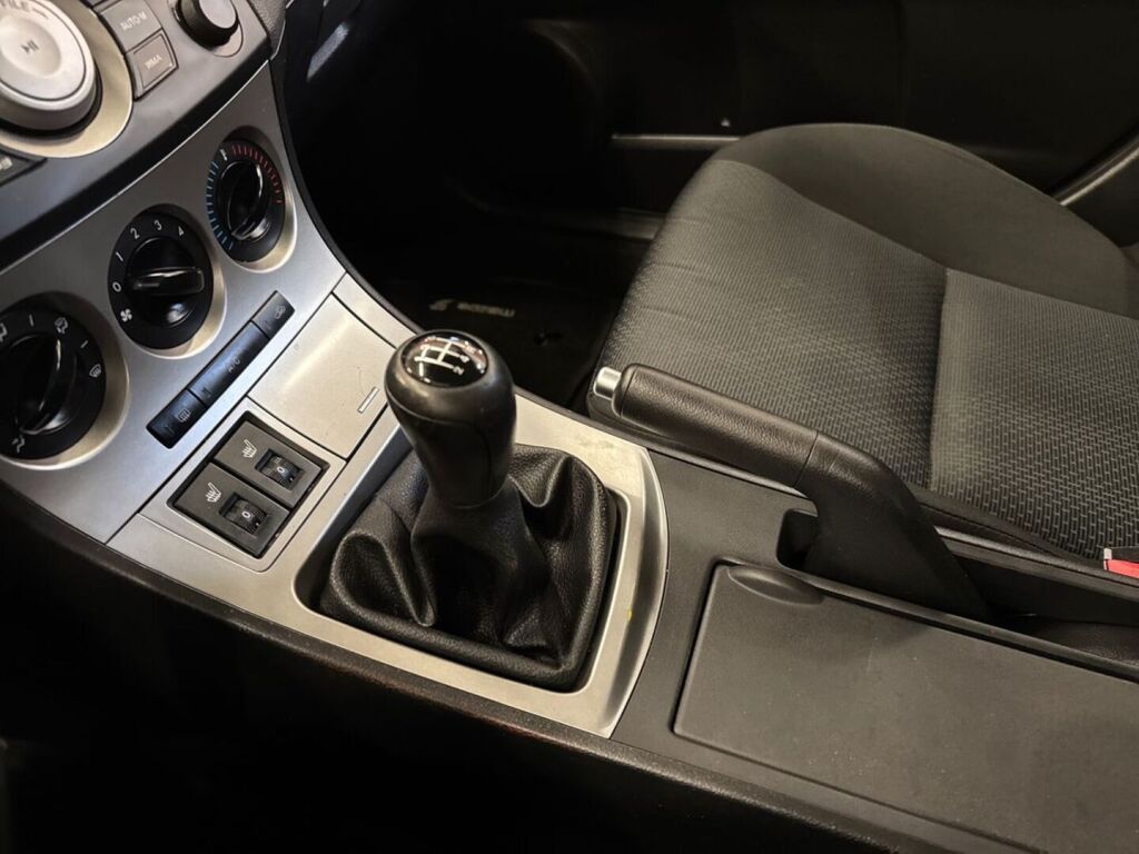 Mazda Mazda3 2010 Sininen