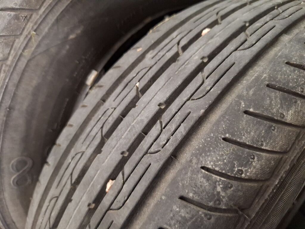 Fiat Punto 2005 Punainen