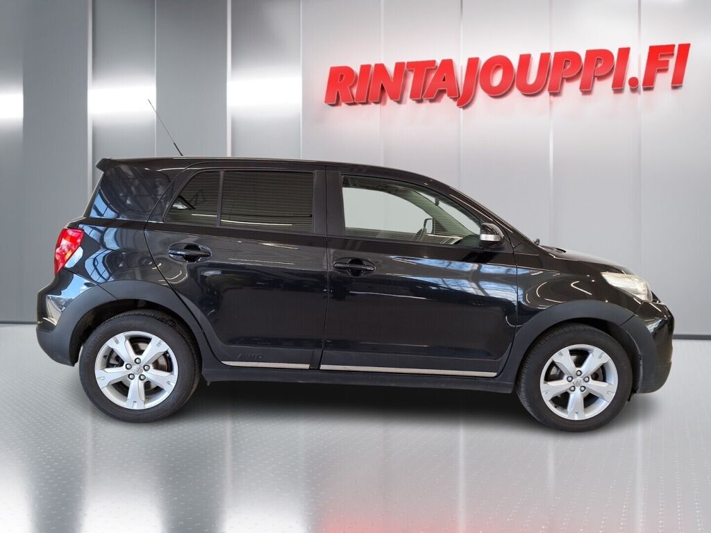 Toyota Urban Cruiser 2010 Musta