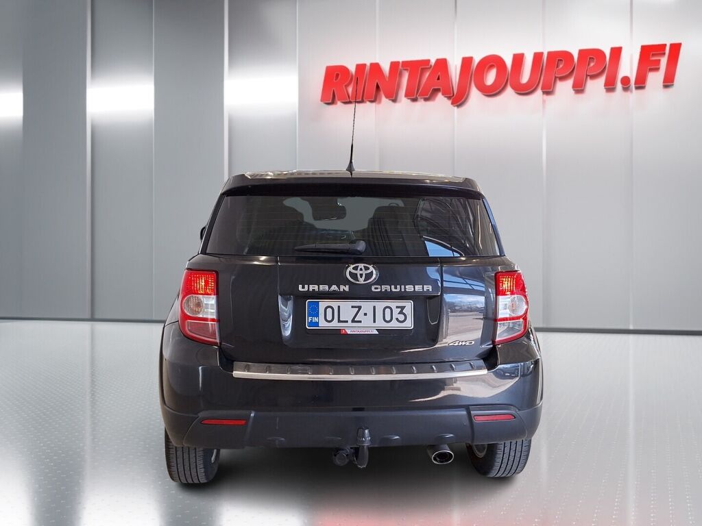 Toyota Urban Cruiser 2010 Musta
