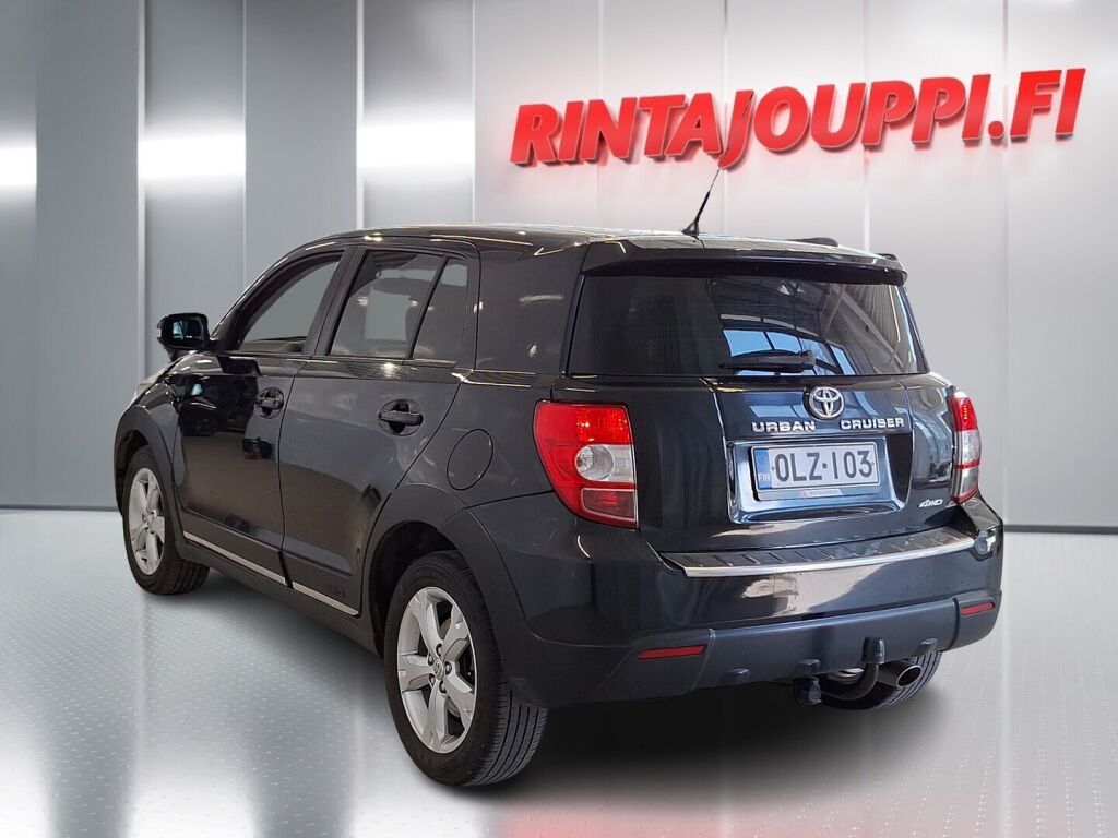 Toyota Urban Cruiser 2010 Musta