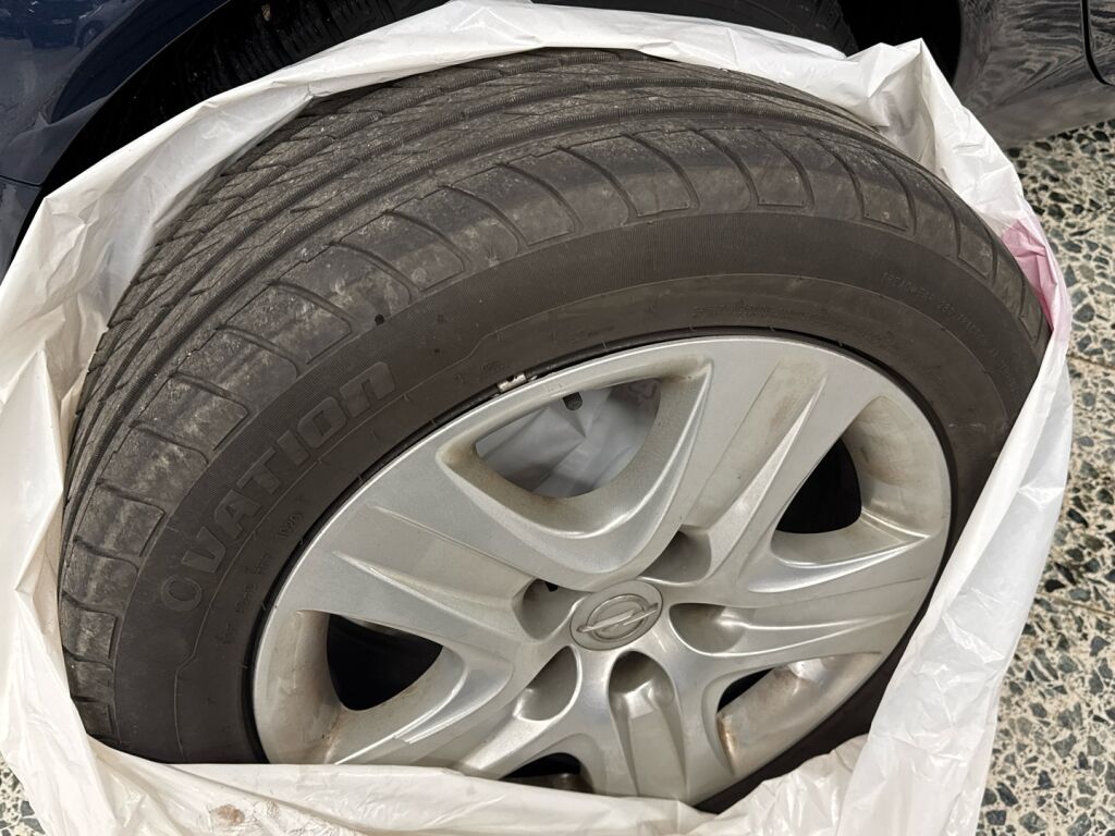 Opel Insignia 2009 Sininen