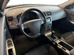 Volvo V50 2010 Musta