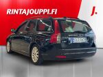 Volvo V50 2010 Musta