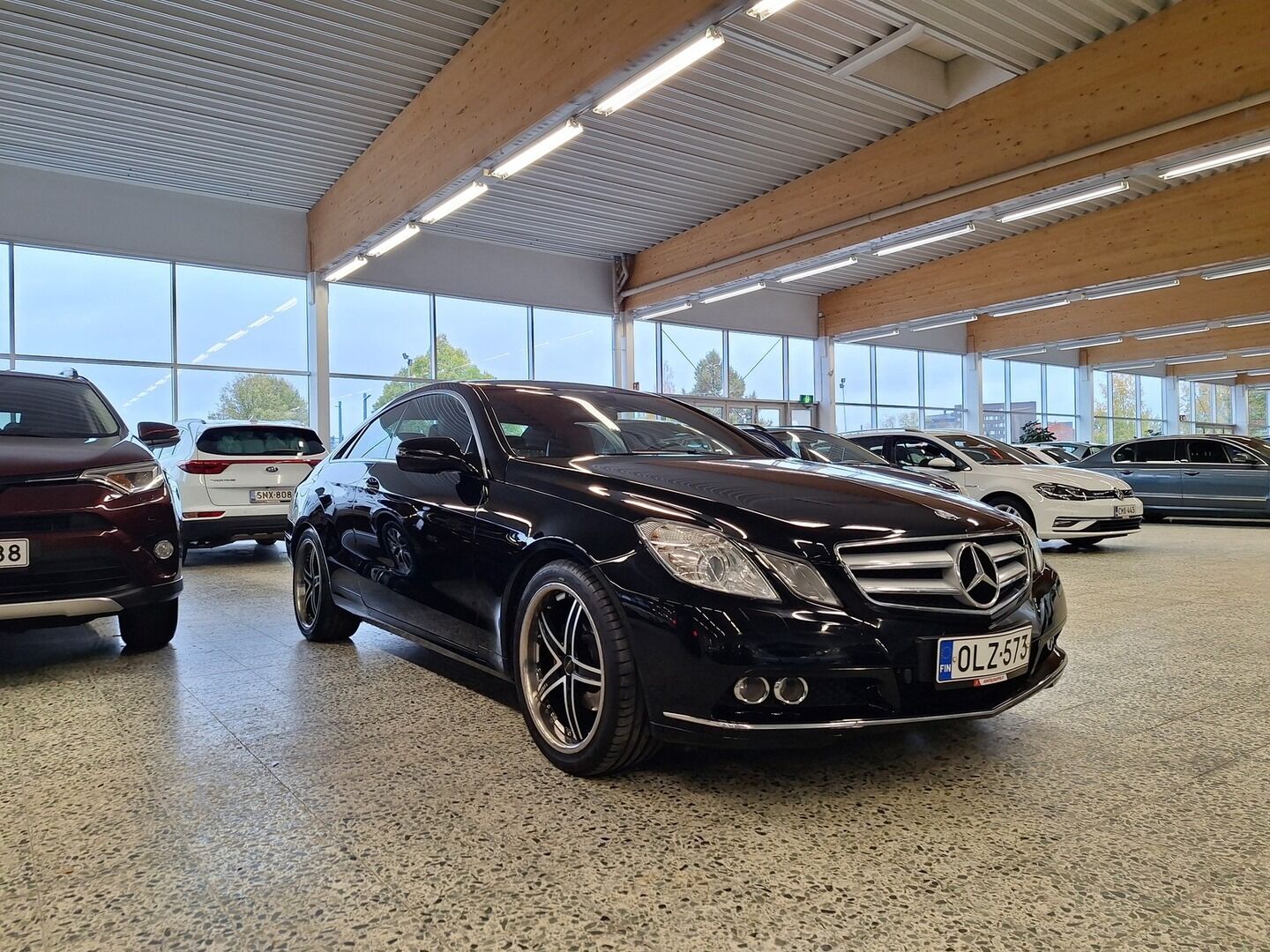 Mercedes-Benz E