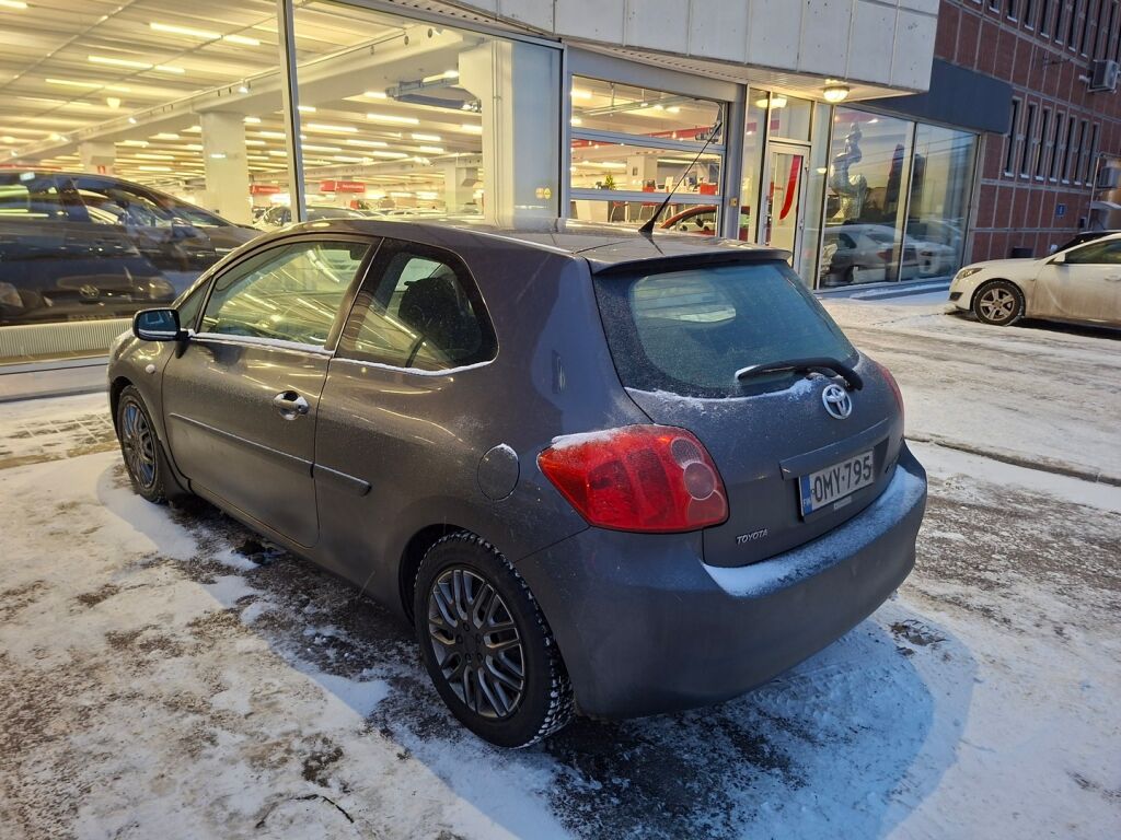Toyota Auris 2007 Harmaa