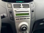 Toyota Yaris 2007 Valkoinen