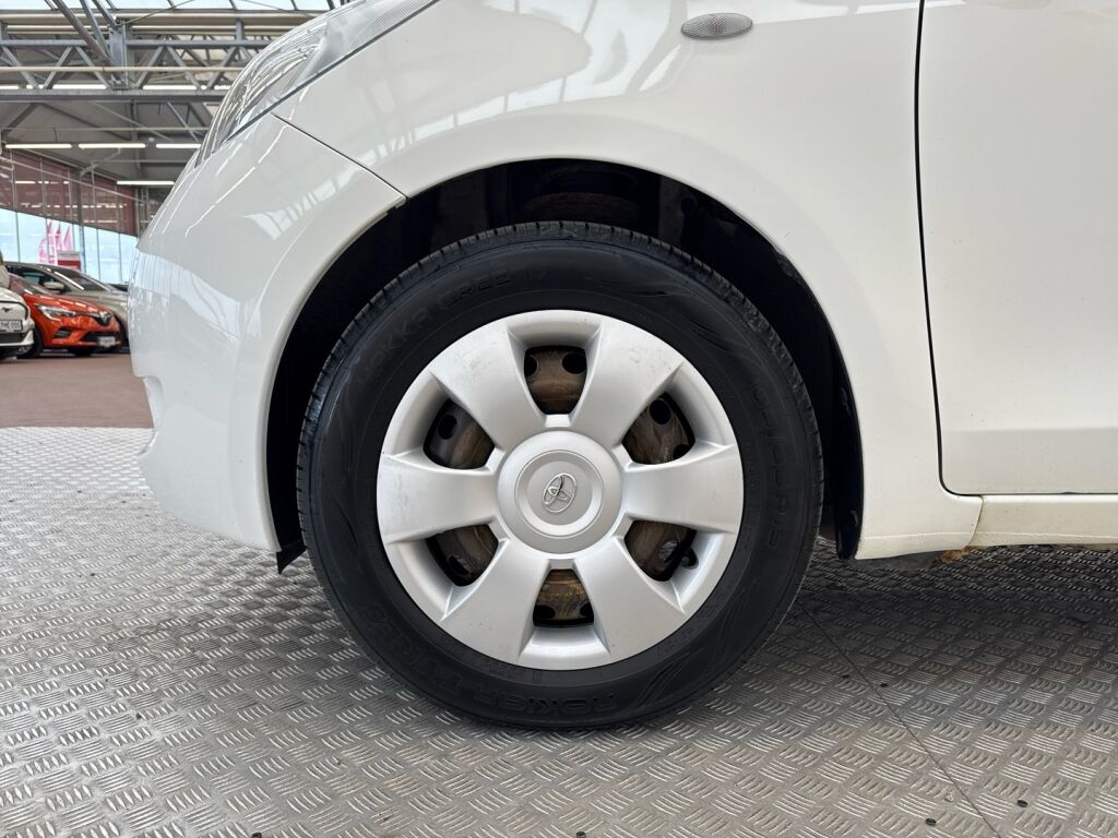 Toyota Yaris 2007 Valkoinen