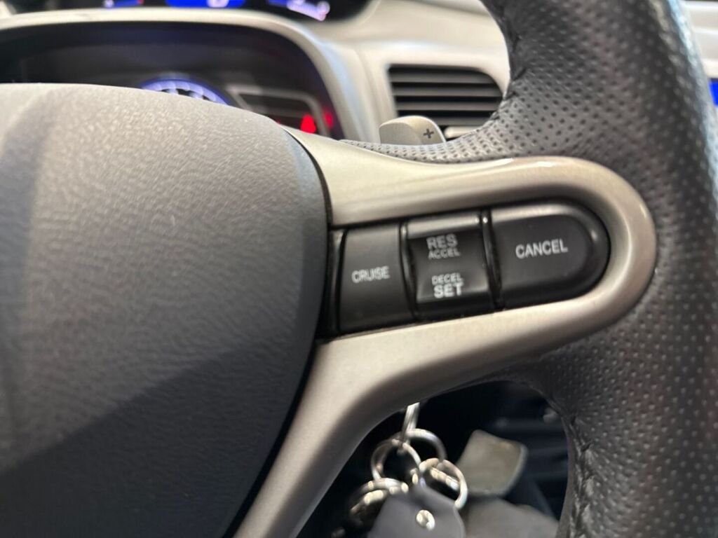 Honda Civic 2007 Ruskea (beige)