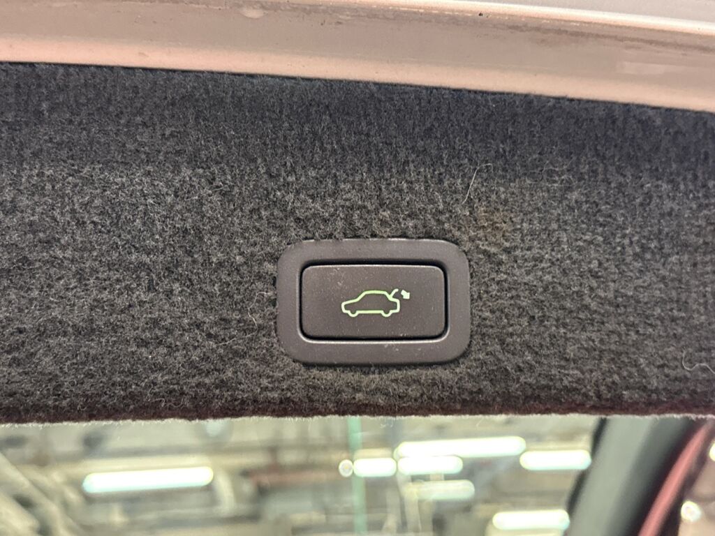 Volvo XC60 2009 Harmaa