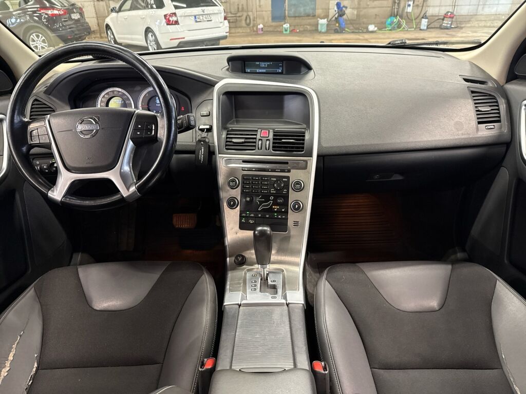 Volvo XC60 2009 Harmaa