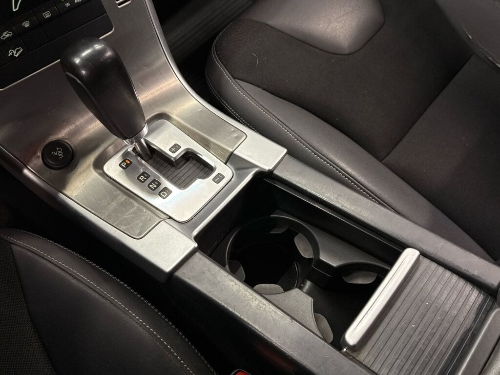 Volvo XC60 2009 Harmaa