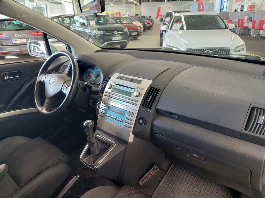 Toyota Corolla Verso 2009 Hopea