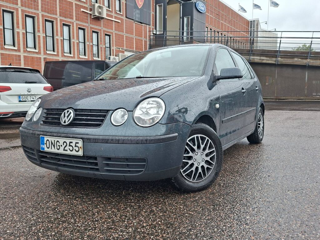 Volkswagen Polo 2003 Harmaa