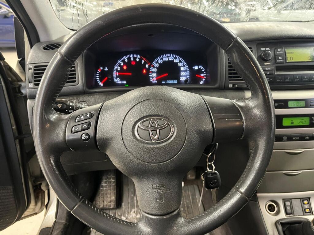 Toyota Corolla 2005 Hopea