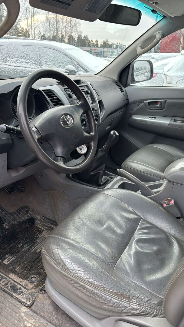 Toyota Hilux 2007 Musta